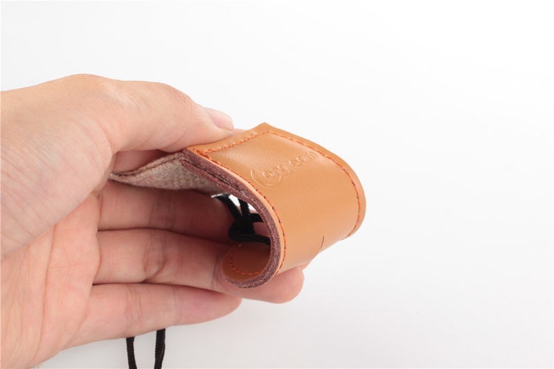 HOT SEAL حزام أوكوليلي قابل للتعديل من جلد حقيقي مع خطاف معدني بتصميم قماش لينو (بيج فاتح) - Image 2